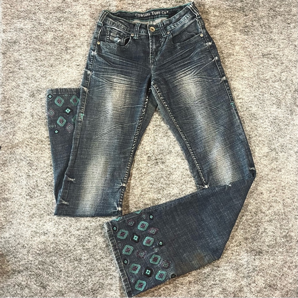 Cowgirl Tuff Co Embroidered Bootcut Jeans Size 24x35 Stretch Western Cowgirl Y2K - Picture 2 of 16